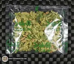 Peyoung Yakisoba Gigamax – Japan