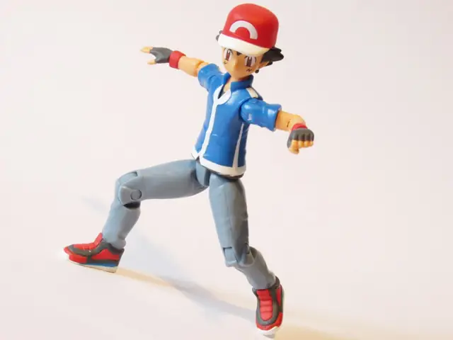 Mint In Box: Pokémon Trainer Figure (ash + Pikachu)