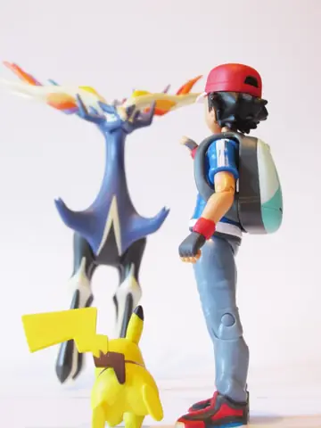 Mint In Box: Pokémon Trainer Figure (ash + Pikachu)