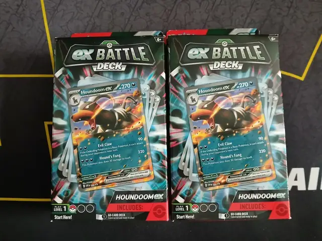 Upgrading The Pokemon Tcg Houndoom Ex Battle Deck