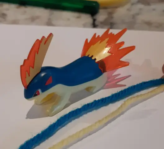 Quilava Figurine, With Yarn Colour Comparsion