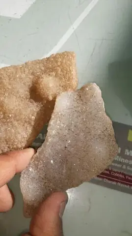 Sparkling Stone: Bí Ẩn, Vai Trò Và Cách Sở Hữu Trong Thế Giới Pokemon