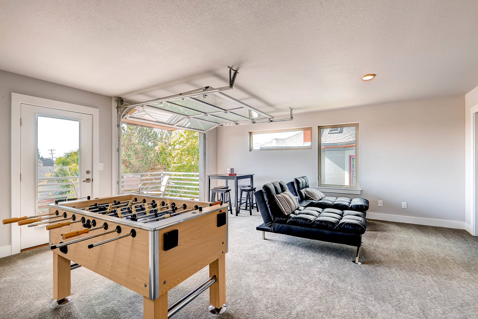 How to Remodel Game Room: Creative Ideas to Upgrade Your Gaming Space