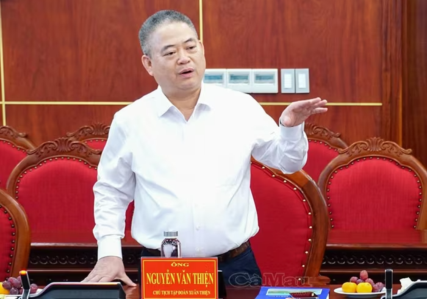 Ai là người đặt tên nước ta là Vạn Xuân?