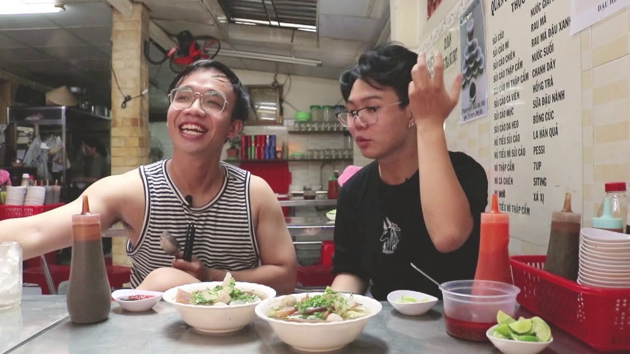 Sủi cảo là món ăn của nước nào dưới đây?